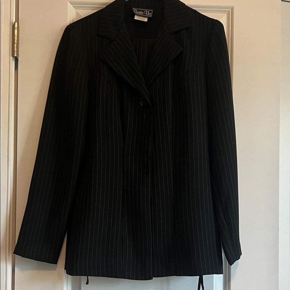 2 pc Casual Corner Women's Black Striped Blazer and Pants set